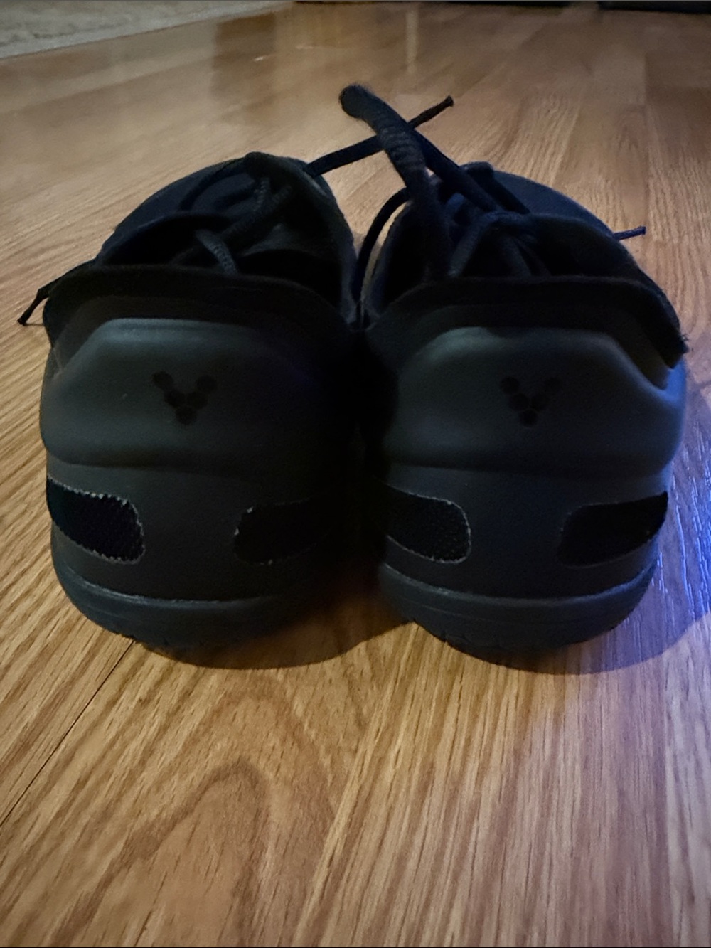 VIVOBAREFOOT Athletic Sneakers - Picture 4 of 7